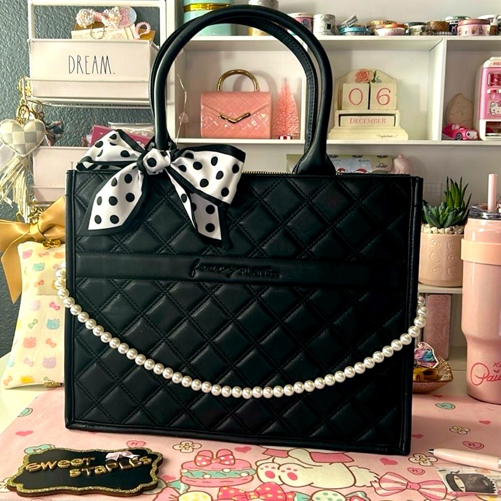🤍Fancy plans co. Onyx black smooth vegan leather planner tote charm bow 🖤